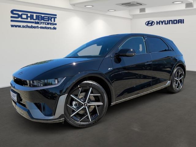 HYUNDAI IONIQ 5 in Schwarz von vorne HYUNDAI IONIQ 5 in Schwarz von vorne