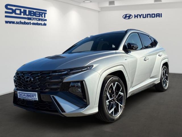 HYUNDAI TUCSON in Silber von vorne HYUNDAI TUCSON in Silber von vorne