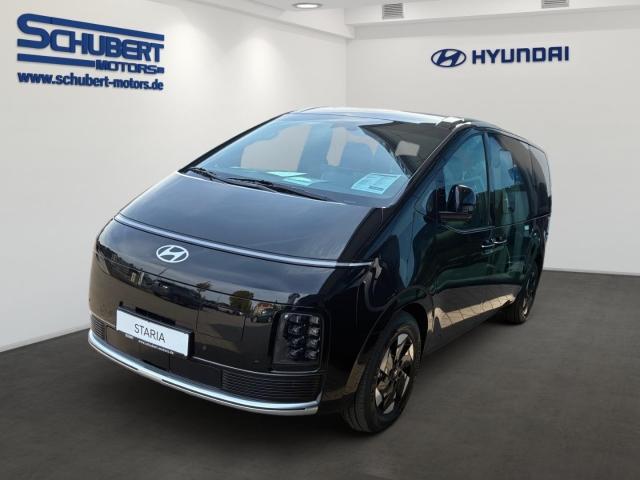 HYUNDAI STARIA Elektro in Schwarz von vorne HYUNDAI STARIA Elektro in Schwarz von vorne