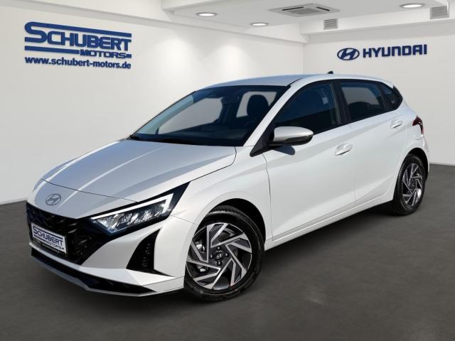 HYUNDAI i20 in Grau von vorne HYUNDAI i20 in Grau von vorne