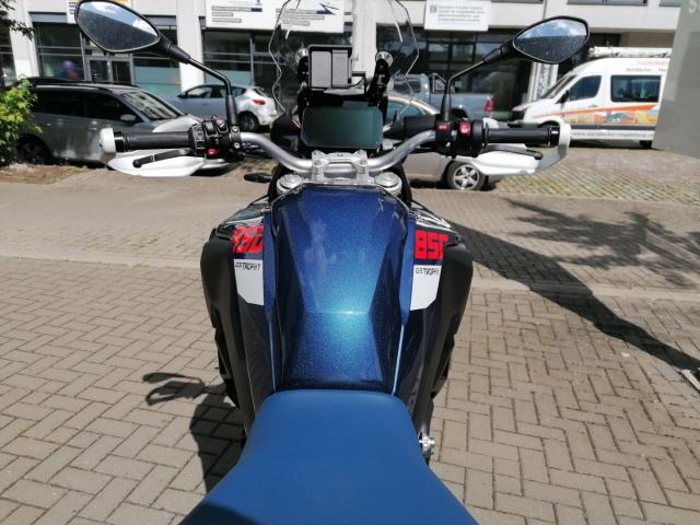 Originalaufnahme des Fahrzeugs Originalaufnahme des Fahrzeugs
