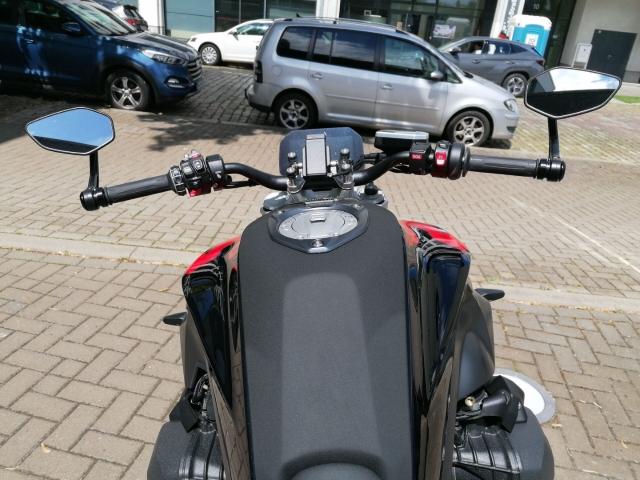 Originalaufnahme des Fahrzeugs Originalaufnahme des Fahrzeugs