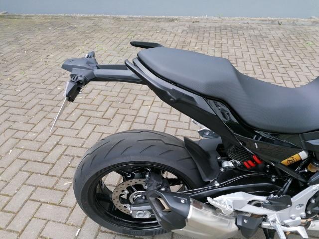 Originalaufnahme des Fahrzeugs