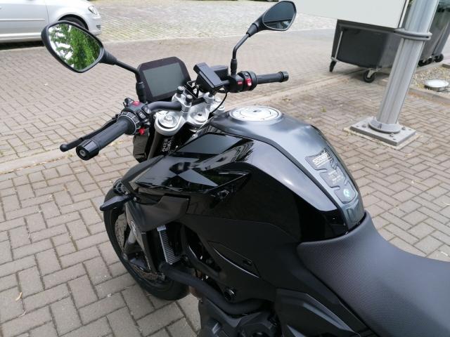 Originalaufnahme des Fahrzeugs
