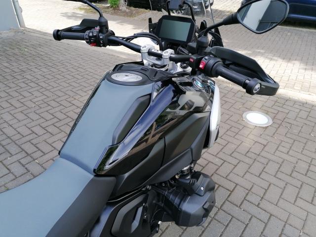 Originalaufnahme des Fahrzeugs Originalaufnahme des Fahrzeugs