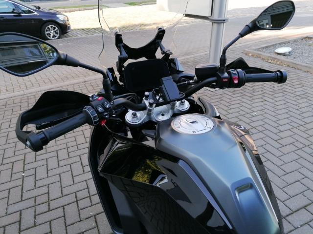 Originalaufnahme des Fahrzeugs Originalaufnahme des Fahrzeugs