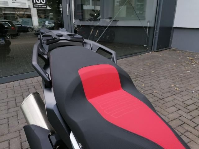 Originalaufnahme des Fahrzeugs Originalaufnahme des Fahrzeugs