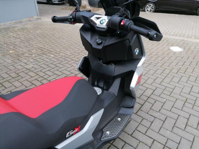 Originalaufnahme des Fahrzeugs Originalaufnahme des Fahrzeugs