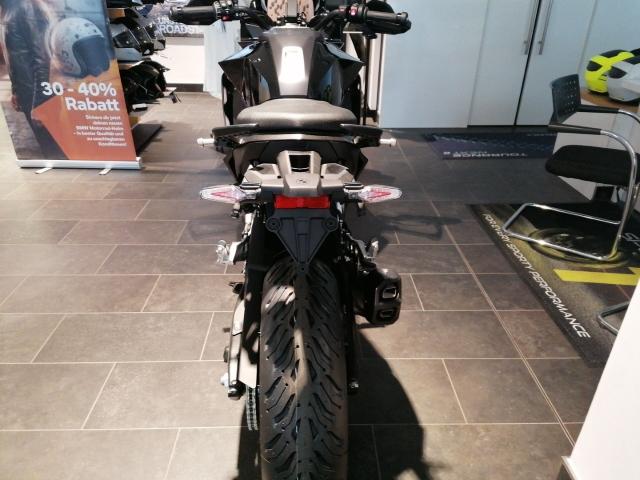 Originalaufnahme des Fahrzeugs Originalaufnahme des Fahrzeugs
