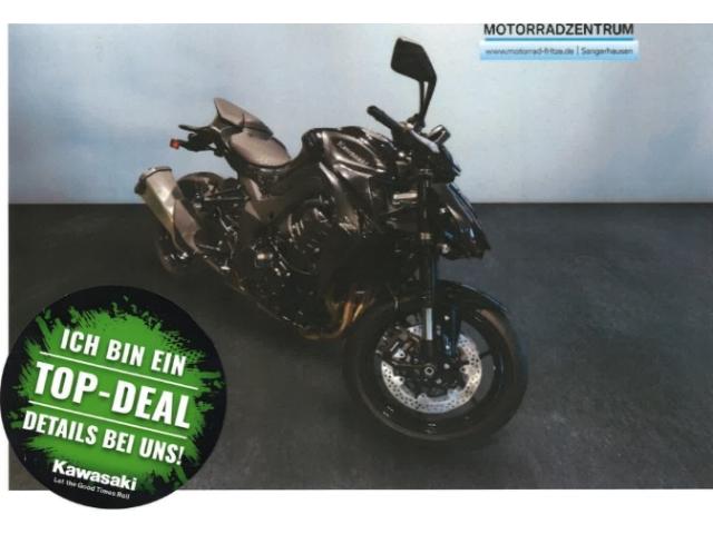 KAWASAKI Z 1100 in Schwarz von vorne KAWASAKI Z 1100 in Schwarz von vorne