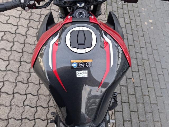 Originalaufnahme des Fahrzeugs Originalaufnahme des Fahrzeugs