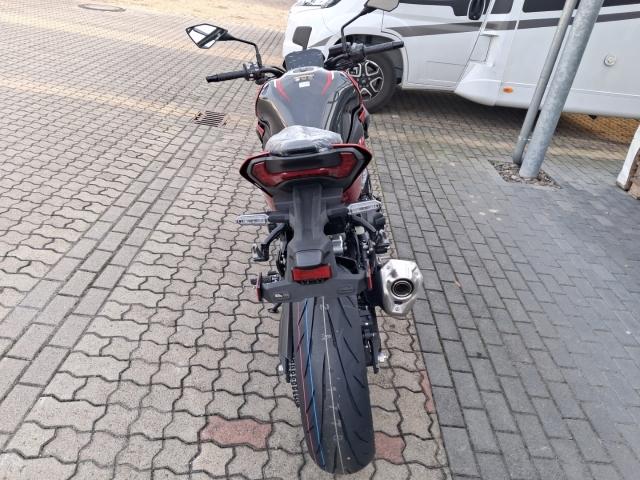 Originalaufnahme des Fahrzeugs Originalaufnahme des Fahrzeugs