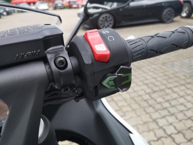 Originalaufnahme des Fahrzeugs Originalaufnahme des Fahrzeugs