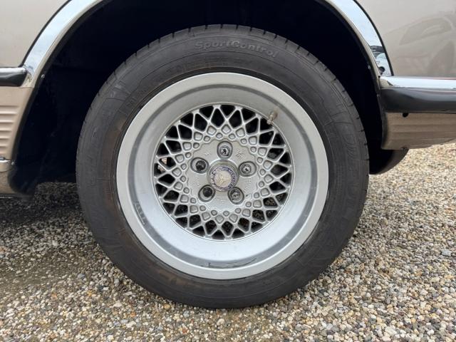 Originalaufnahme des Fahrzeugs Originalaufnahme des Fahrzeugs