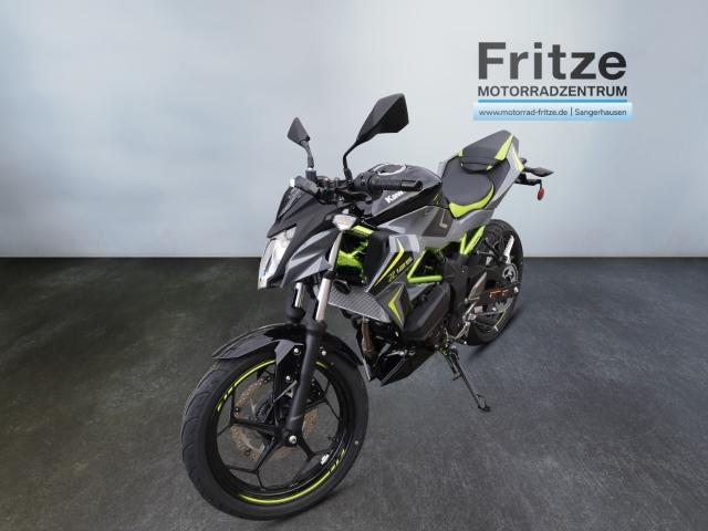 KAWASAKI Z125 in Grau von vorne KAWASAKI Z125 in Grau von vorne