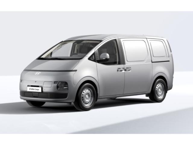 HYUNDAI STARIA in Weiß von vorne