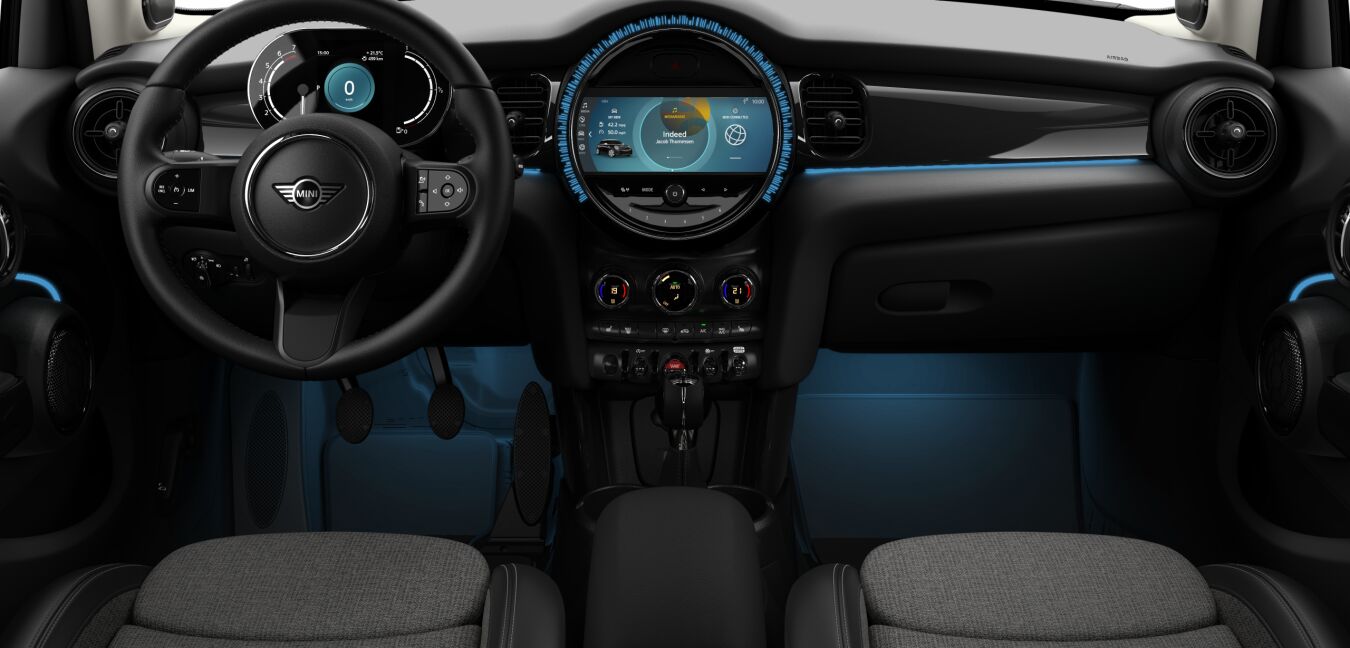 MINI MINI 5-Türer im Innenraum von vorne