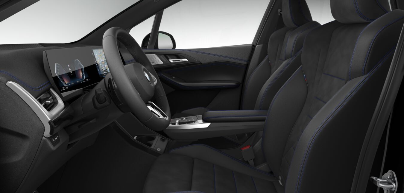 BMW BMW 2er im Innenraum seitlich BMW BMW 2er im Innenraum seitlich