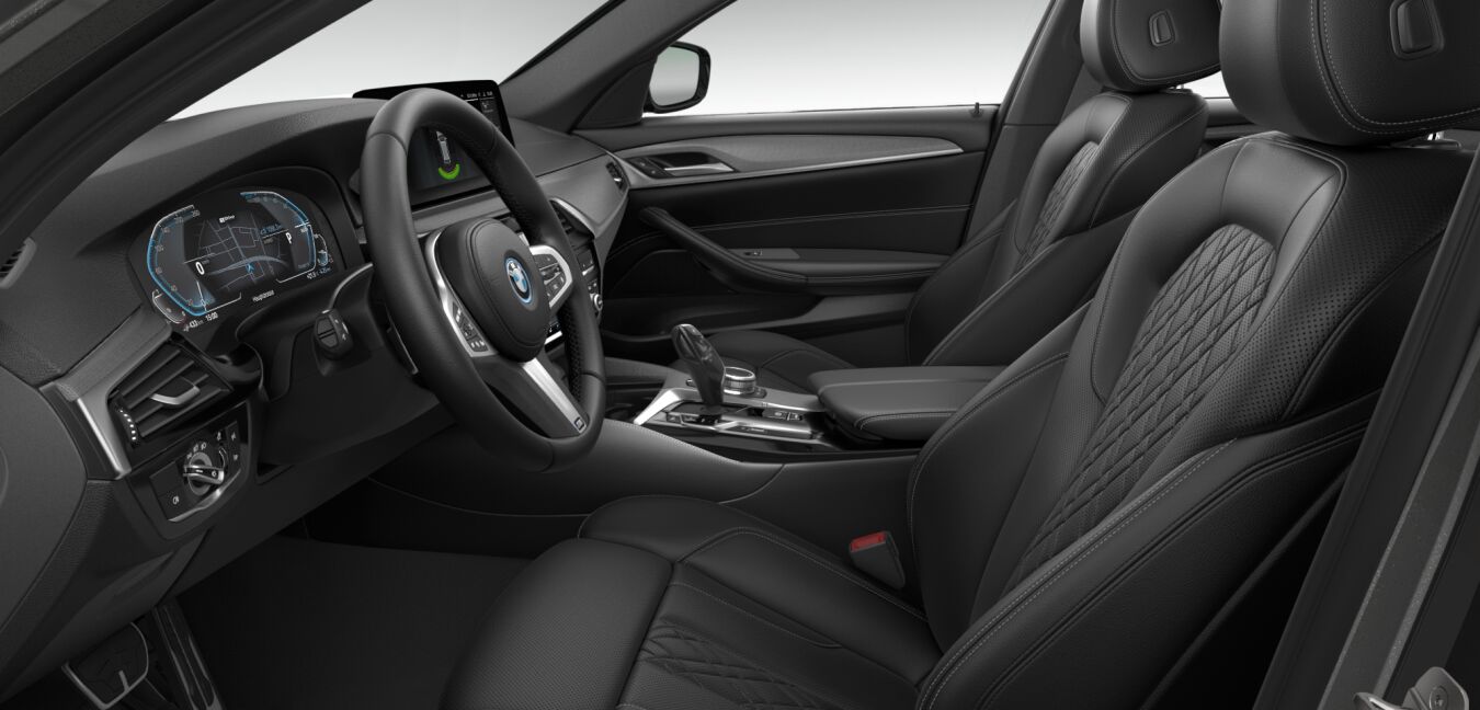 BMW BMW 5er im Innenraum seitlich