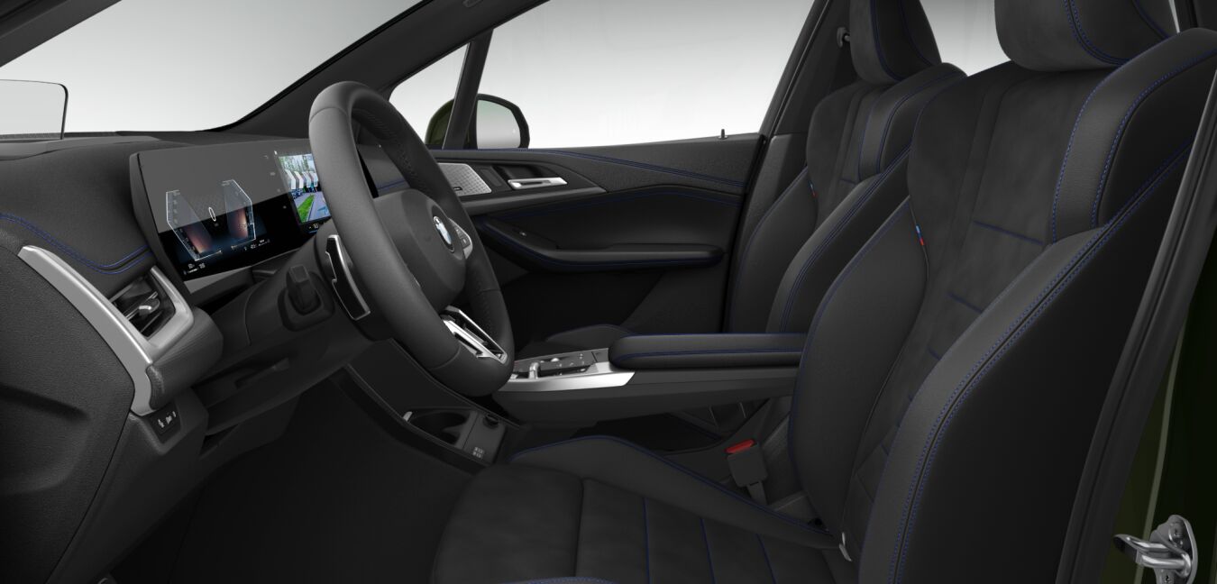 BMW BMW 2er im Innenraum seitlich BMW BMW 2er im Innenraum seitlich