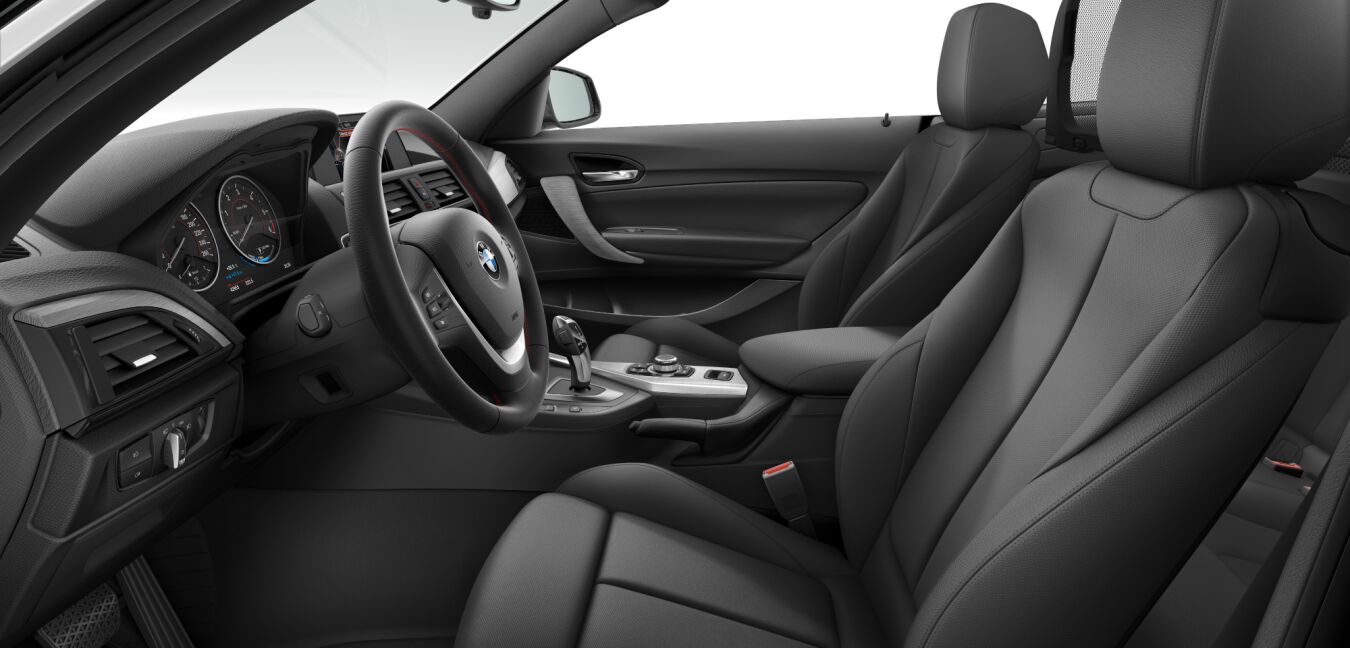 BMW BMW 2er im Innenraum seitlich