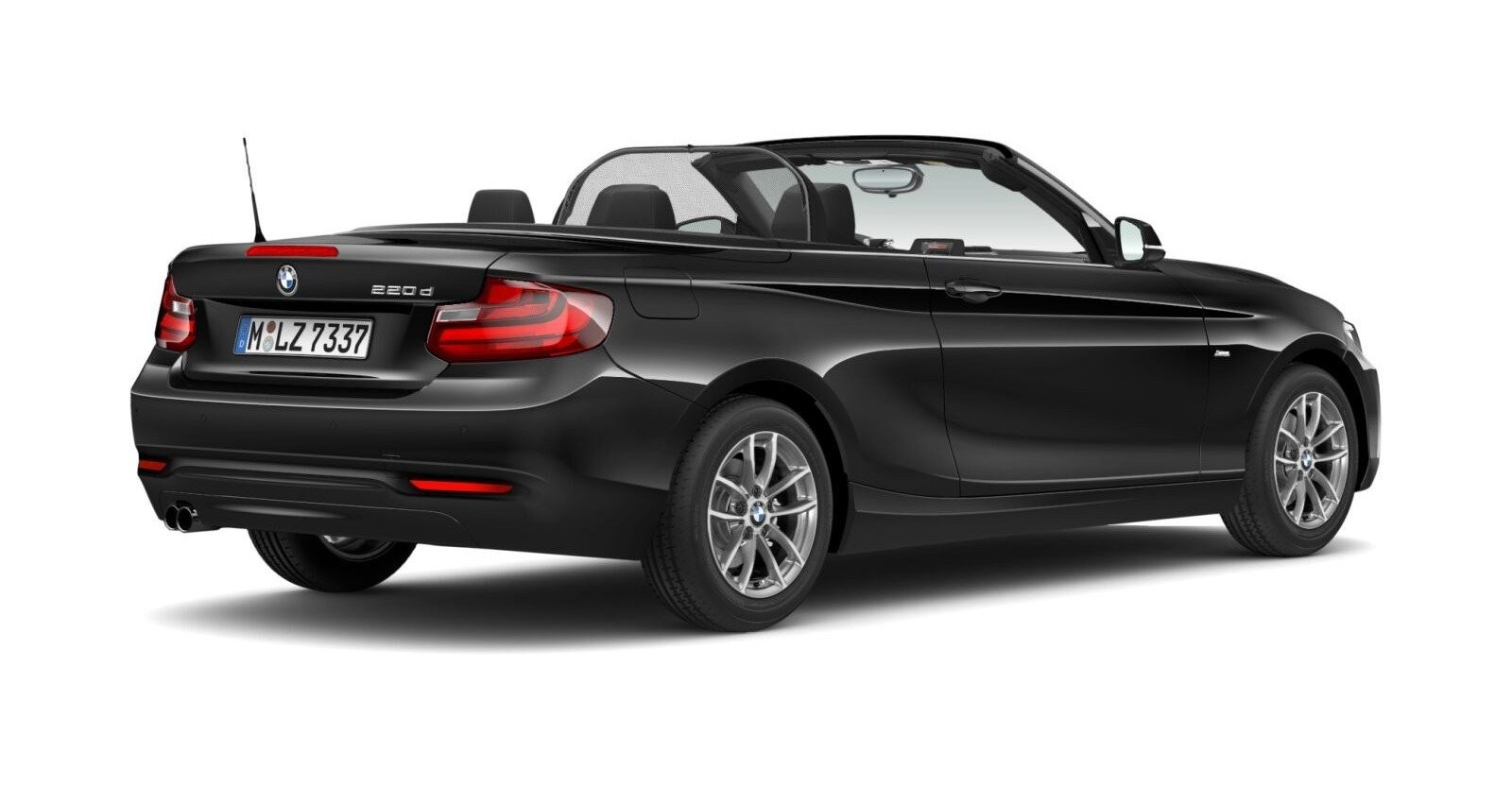 BMW BMW 2er in Schwarz von hinten