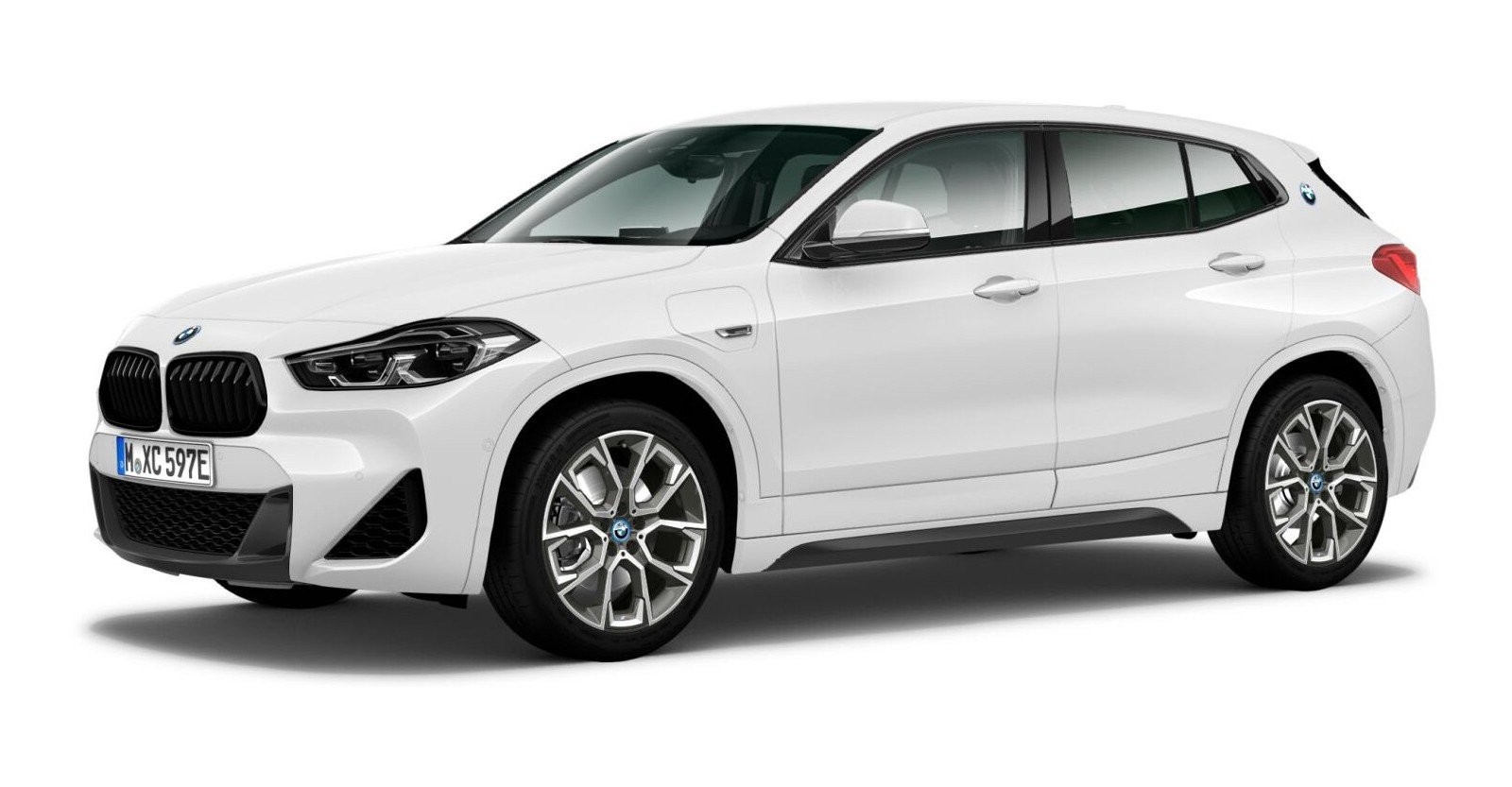 BMW X2 xDrive25e in Weiß von vorne BMW X2 xDrive25e in Weiß von vorne