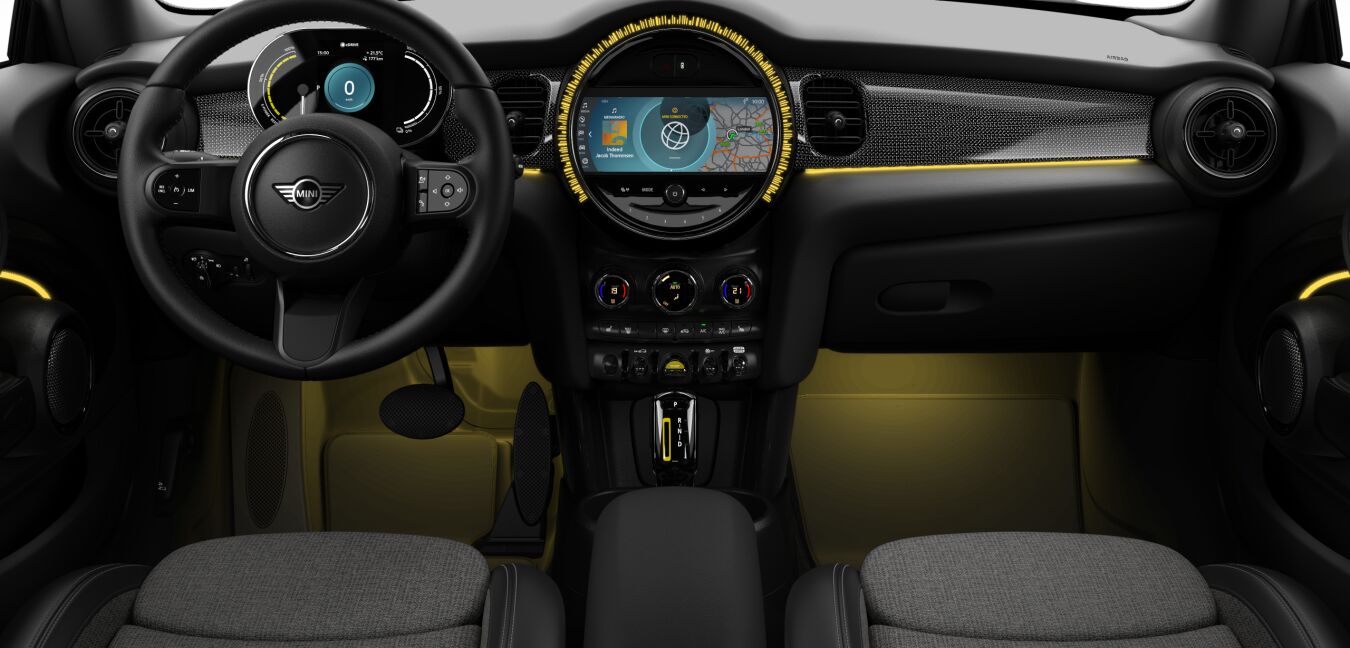 MINI MINI 3-Türer im Innenraum von vorne MINI MINI 3-Türer im Innenraum von vorne