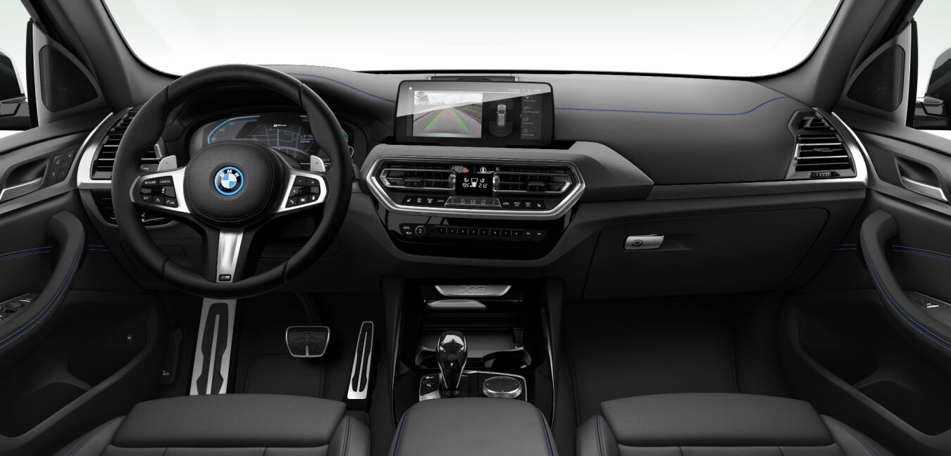 BMW BMW X im Innenraum von vorne