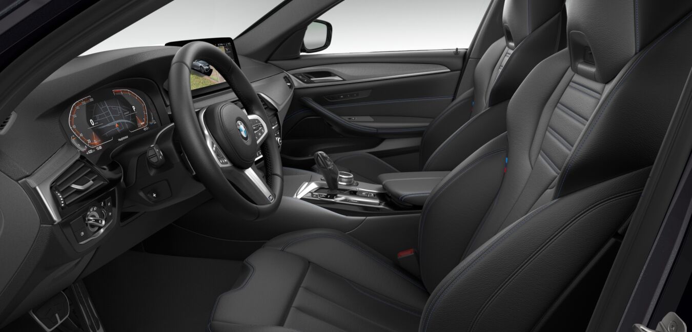 BMW BMW 5er im Innenraum seitlich BMW BMW 5er im Innenraum seitlich