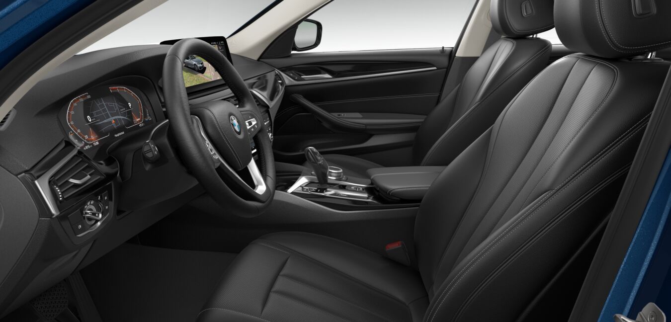 BMW BMW 5er im Innenraum seitlich BMW BMW 5er im Innenraum seitlich