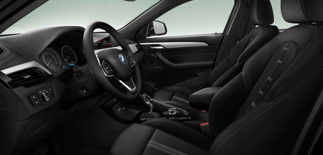 BMW BMW X im Innenraum seitlich BMW BMW X im Innenraum seitlich