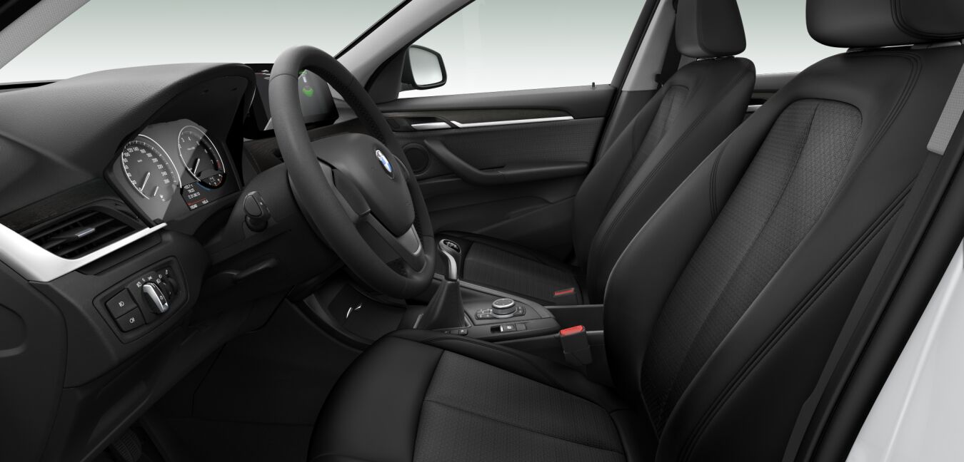 BMW BMW X im Innenraum seitlich BMW BMW X im Innenraum seitlich