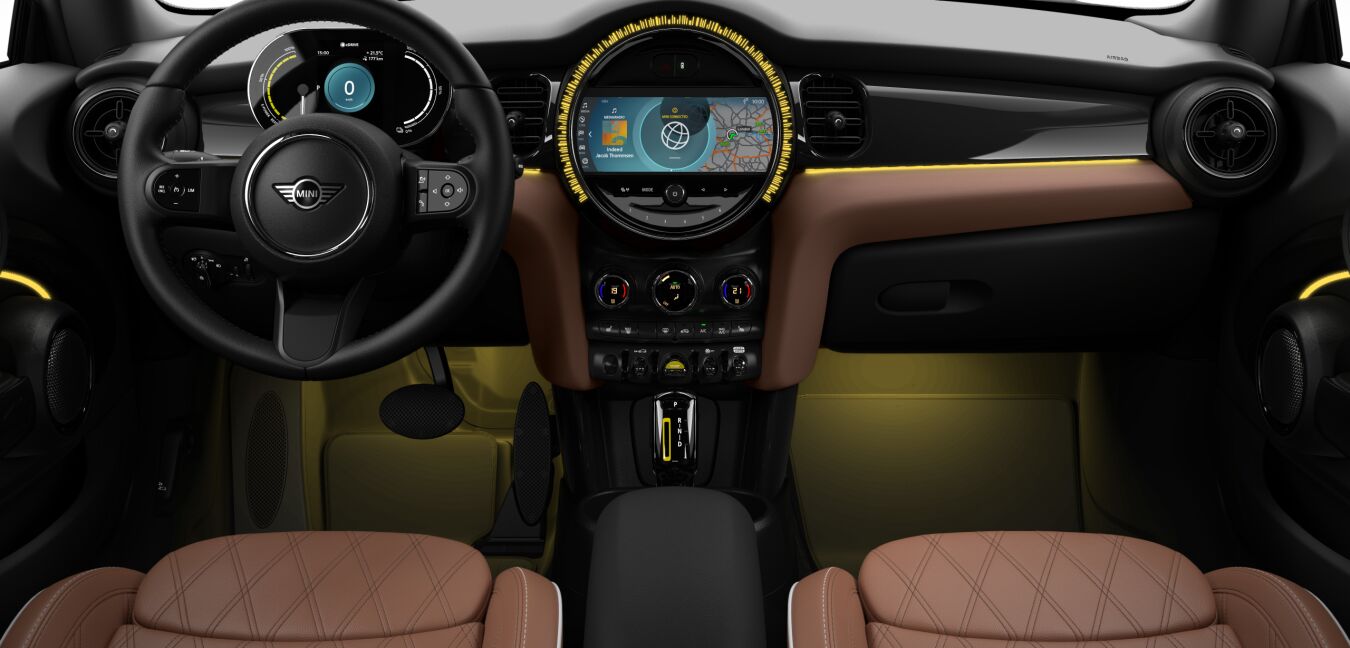 MINI MINI 3-Türer im Innenraum von vorne MINI MINI 3-Türer im Innenraum von vorne