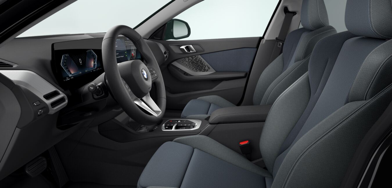 BMW BMW 2er im Innenraum seitlich BMW BMW 2er im Innenraum seitlich