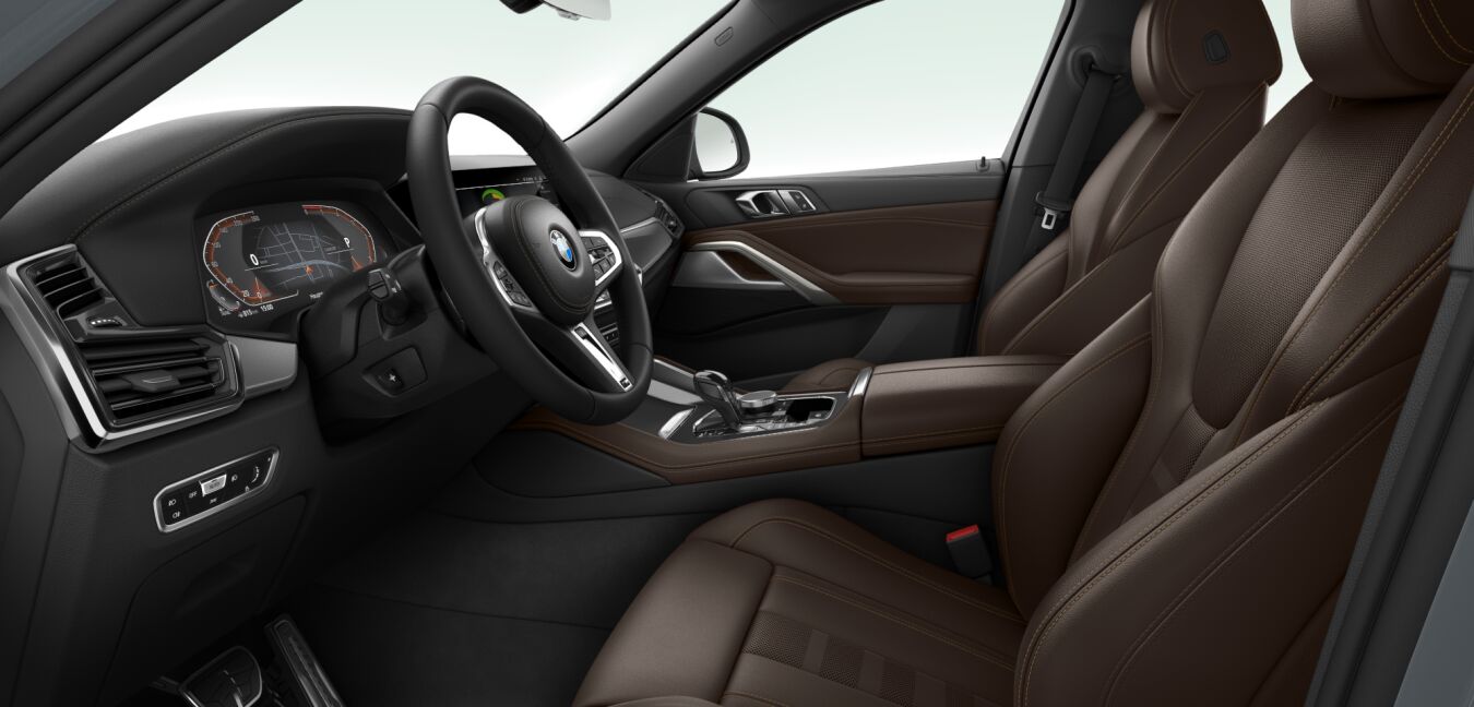 BMW BMW X im Innenraum seitlich