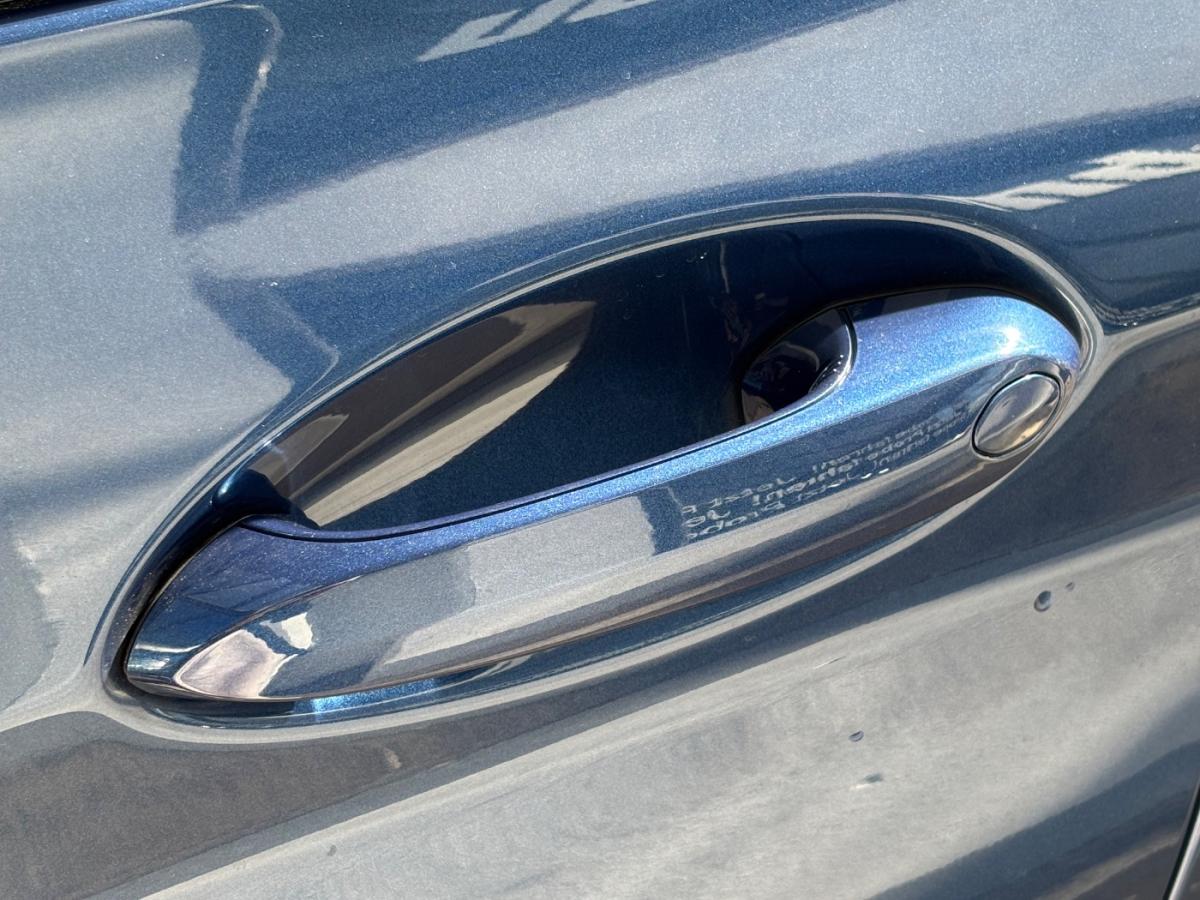 Originalaufnahme des Fahrzeugs Originalaufnahme des Fahrzeugs