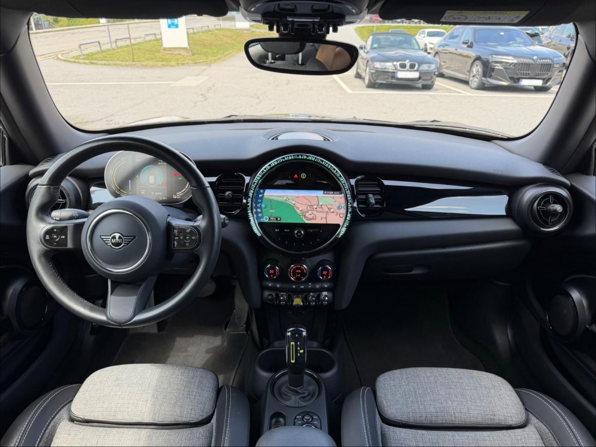 Originalaufnahme des Fahrzeugs Originalaufnahme des Fahrzeugs