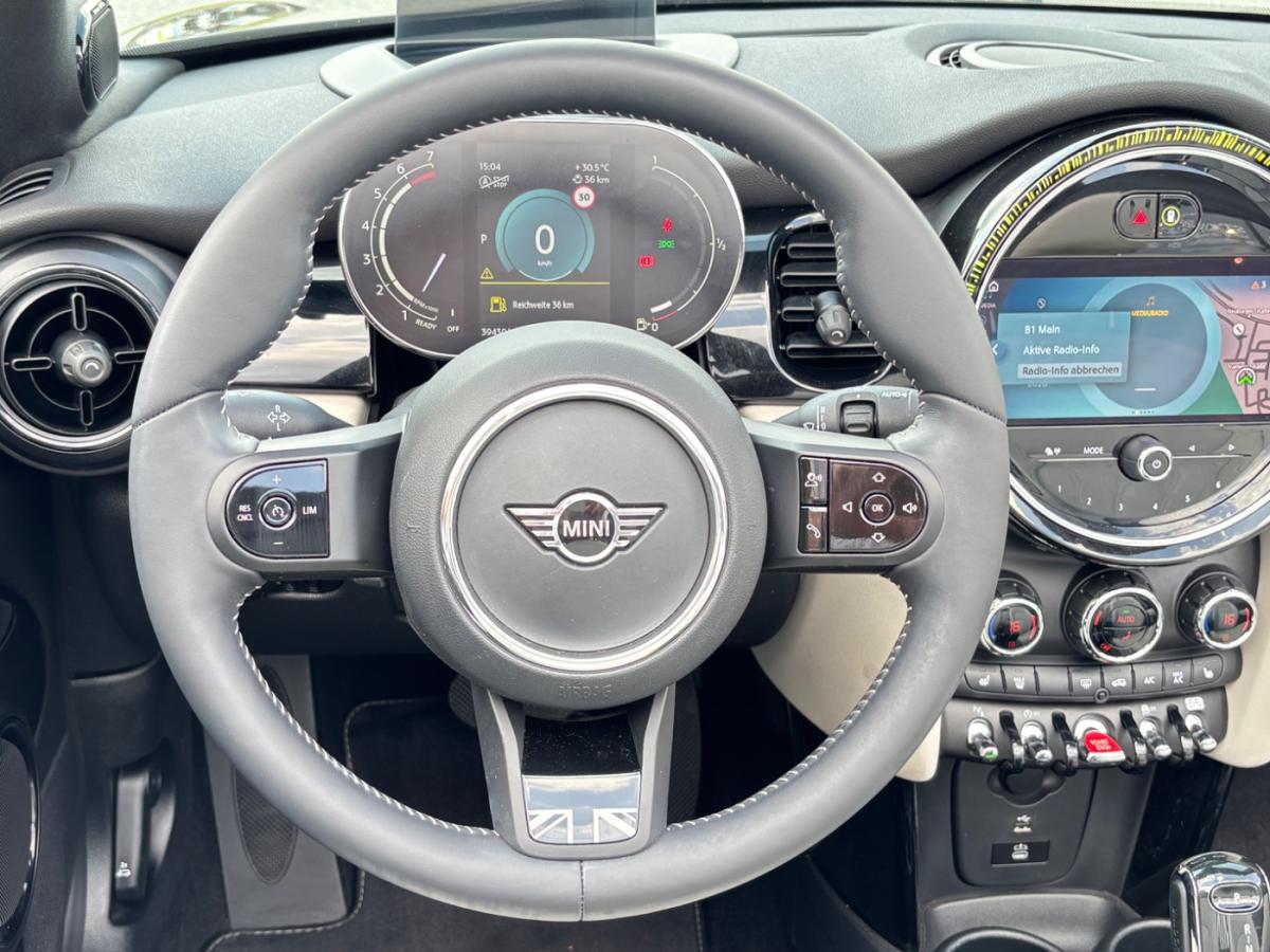 Originalaufnahme des Fahrzeugs Originalaufnahme des Fahrzeugs