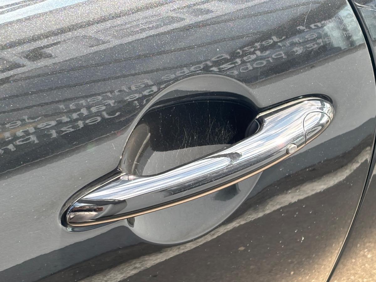 Originalaufnahme des Fahrzeugs Originalaufnahme des Fahrzeugs
