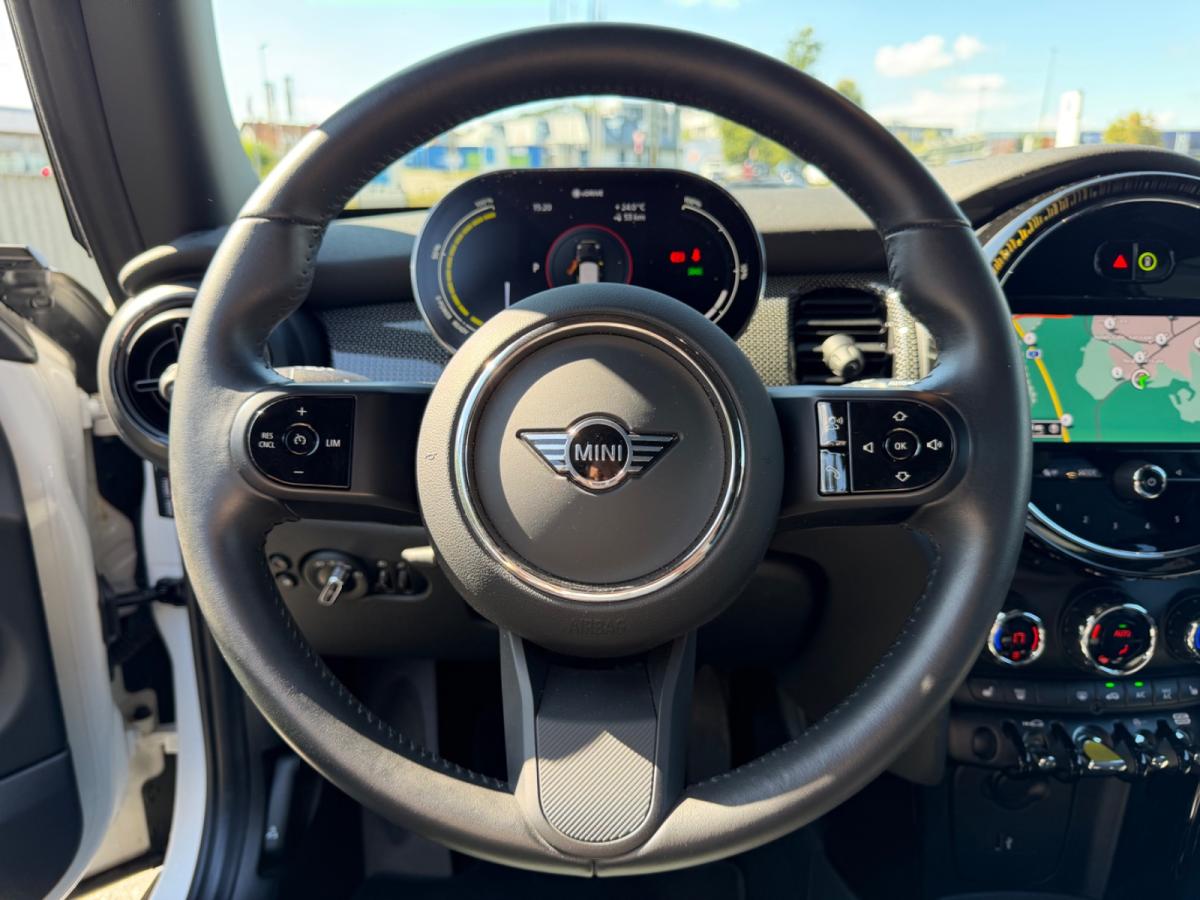 Originalaufnahme des Fahrzeugs Originalaufnahme des Fahrzeugs