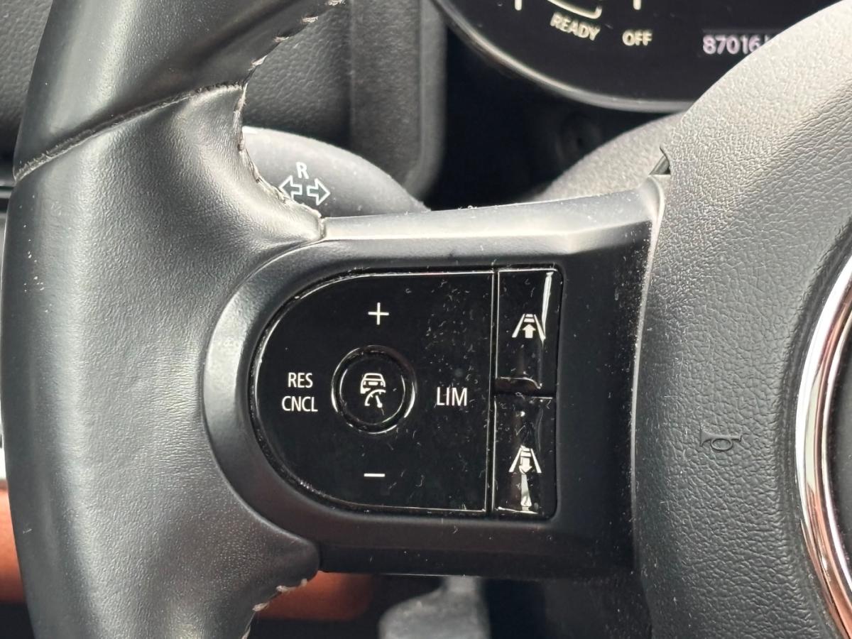 Originalaufnahme des Fahrzeugs Originalaufnahme des Fahrzeugs