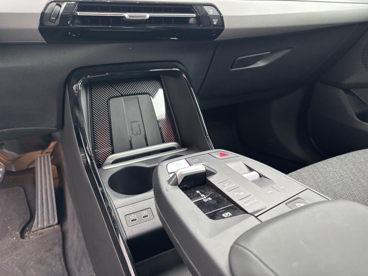 BMW iX1 xDrive30 im Innenraum