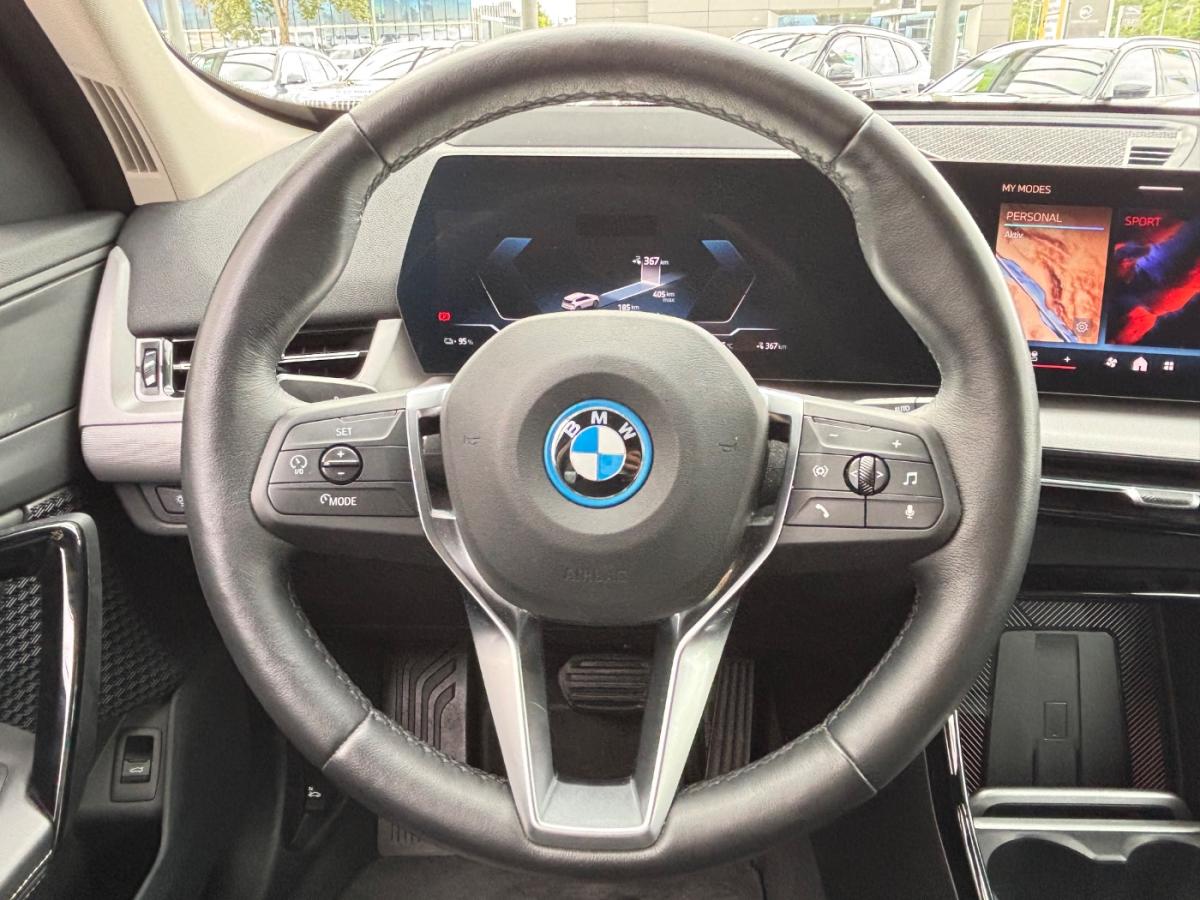 Originalaufnahme des Fahrzeugs Originalaufnahme des Fahrzeugs