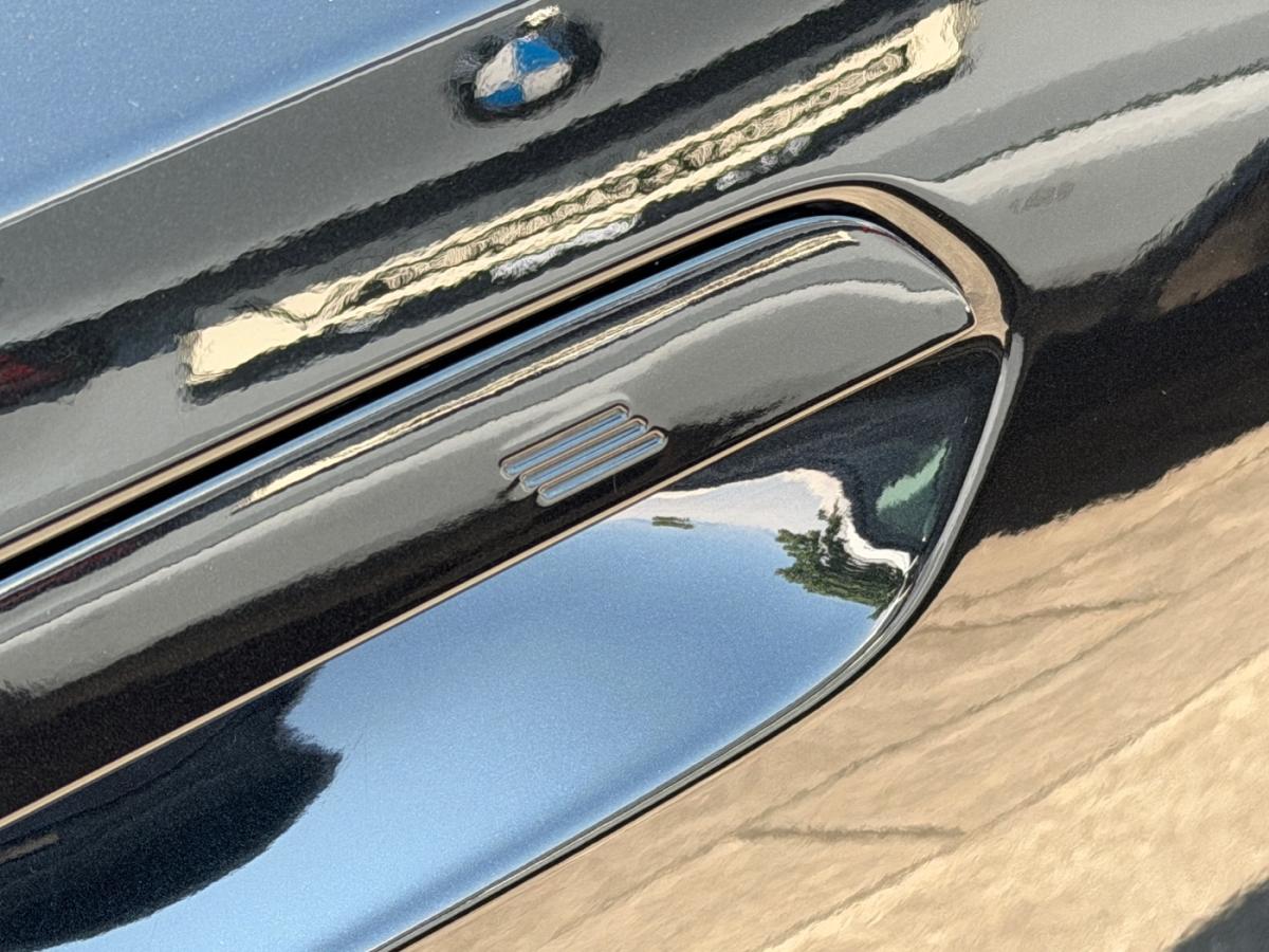 Originalaufnahme des Fahrzeugs Originalaufnahme des Fahrzeugs
