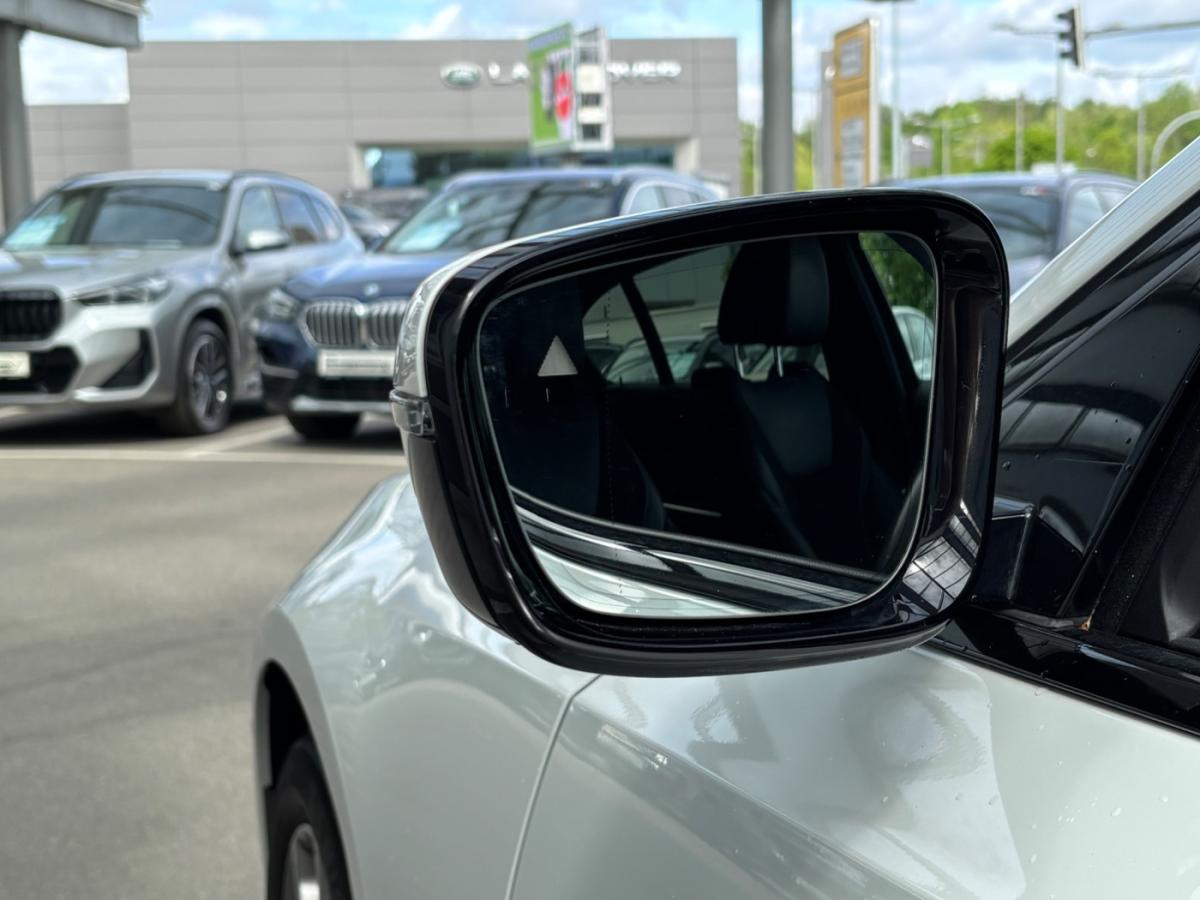 Originalaufnahme des Fahrzeugs Originalaufnahme des Fahrzeugs