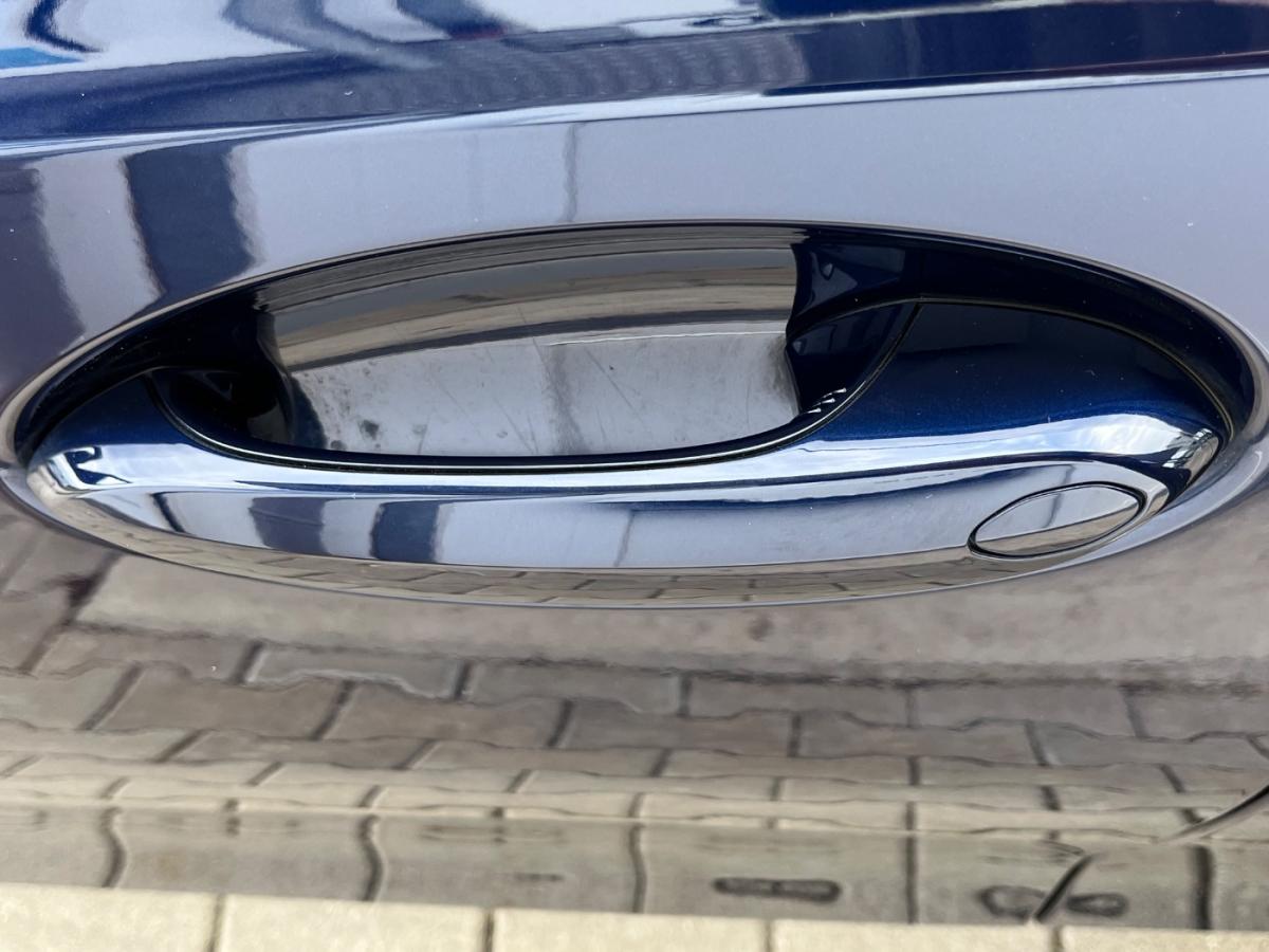 Originalaufnahme des Fahrzeugs Originalaufnahme des Fahrzeugs