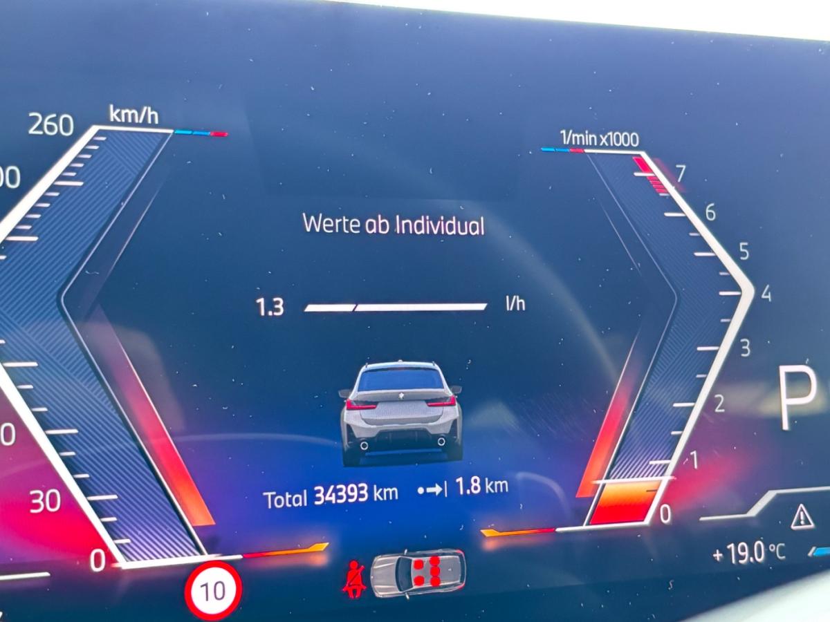 Originalaufnahme des Fahrzeugs Originalaufnahme des Fahrzeugs