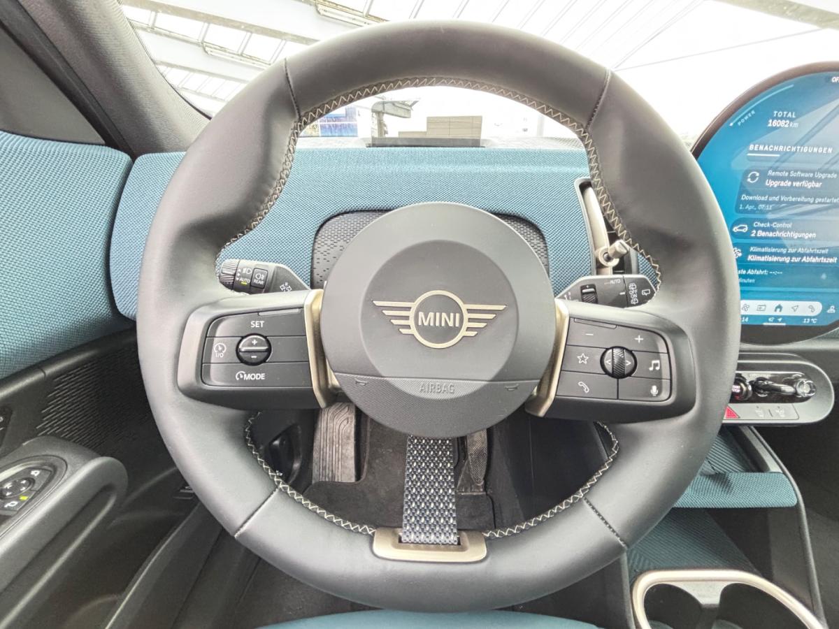 Originalaufnahme des Fahrzeugs Originalaufnahme des Fahrzeugs