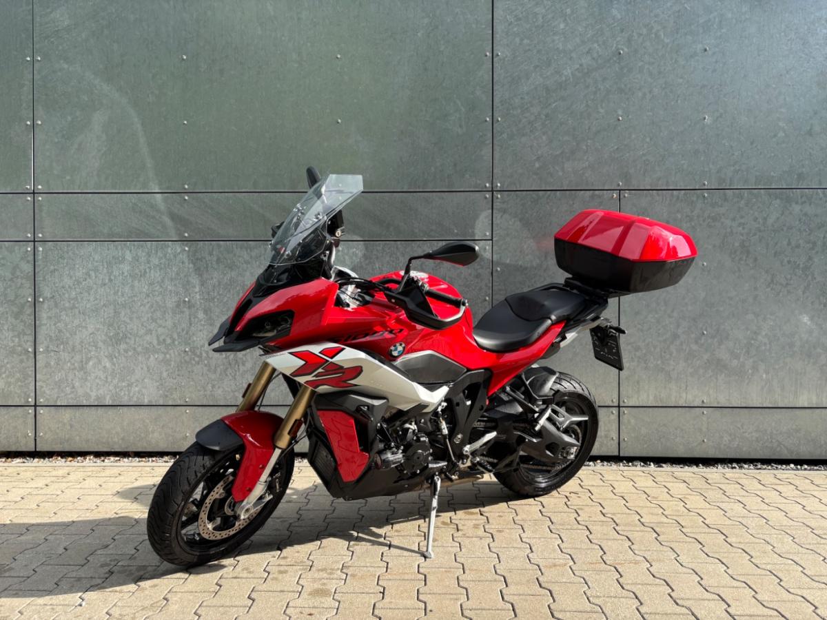 BMW S 1000 XR (KRAD) von vorne BMW S 1000 XR (KRAD) von vorne